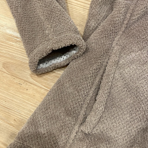 PATAGONIA WOMENS XL GREY PULLOVER - Picture 5 of 6